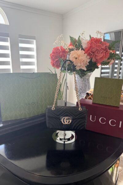 Gucci GG Marmont medium shoulder bag