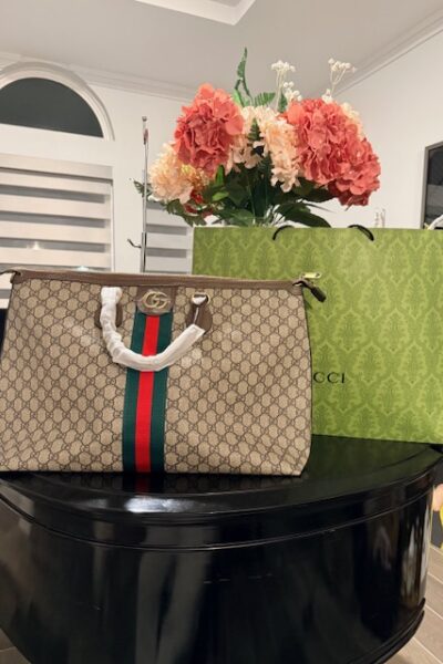 Gucci Savoy medium duffle bag