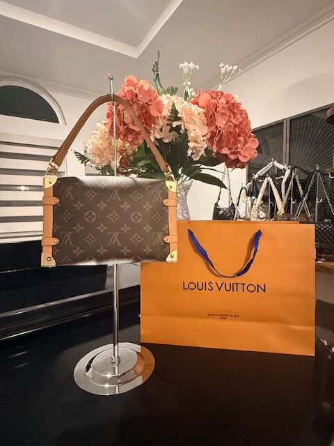 Louis Vuitton Side Trunk MM - Image 2