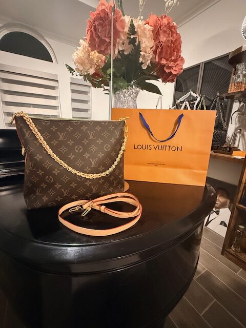 Louis Vuitton Multipass Mono - Image 3