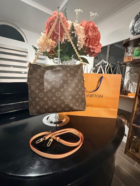 Louis Vuitton Multipass Mono - Image 2