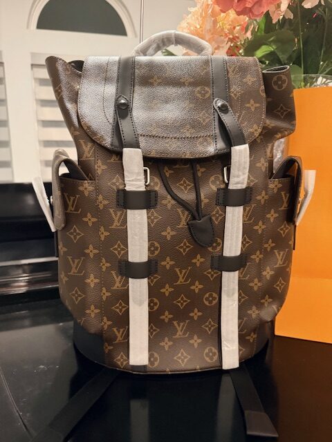 Louis Vuitton Christopher MM Monogram - Image 2