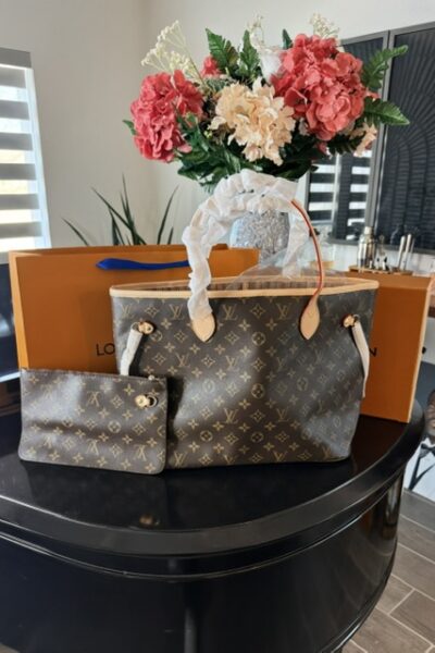 Louis Vuitton Neverfull MM Monogram